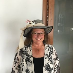 Meet your Posher, Joann